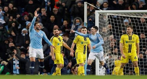 مانشستر سيتي يكتسح بيرتن 9-0 ويتأهل "منطقياً" لنهائي كاراباو 